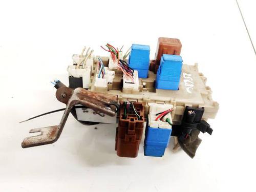 Used Fuse box NISSAN PRIMERA Hatchback (P12) 2.2 Di (126 hp) 32938570