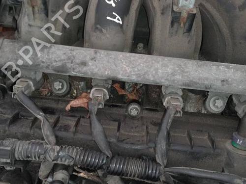 Rampa inyectora Rampa inyectora SMART FORFOUR (454) 1.3 (454.031) (95 hp) 35216294 35216294