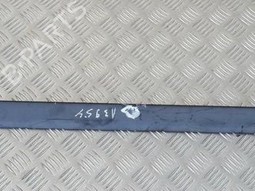 Used Roof bar Roof bar MITSUBISHI SPACE RUNNER (N6_W, N7_W) 2.0 (N63W) (136 hp) 35688137 35688137