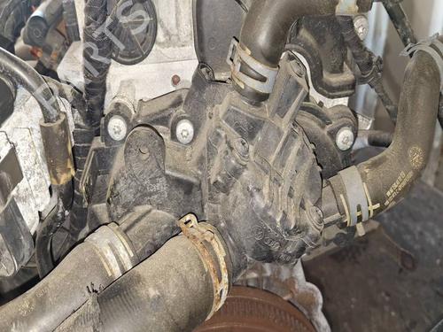 Used Thermostat housing Thermostat housing VW UP! (121, 122, BL1, BL2, BL3, 123) 1.0 (75 hp) 39998652 39998652