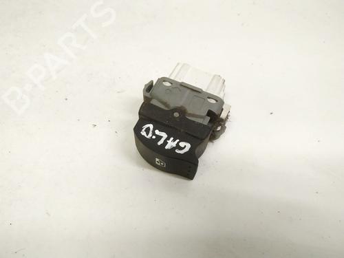 Used Switch Switch RENAULT GRAND SCÉNIC II (JM0/1_) 1.5 dCi (JM1E) (106 hp) 32906267 32906267
