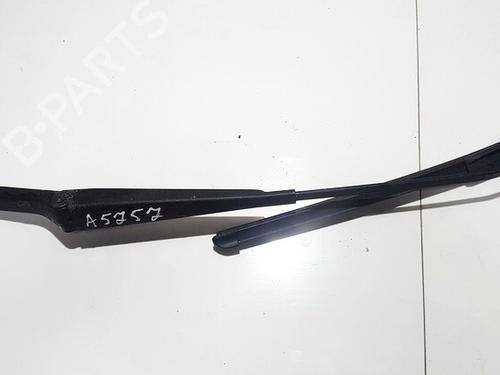 Used Front windshield wiper arm Front windshield wiper arm MERCEDES-BENZ M-CLASS (W163) ML 270 CDI (163.113) (163 hp) 33101434 33101434