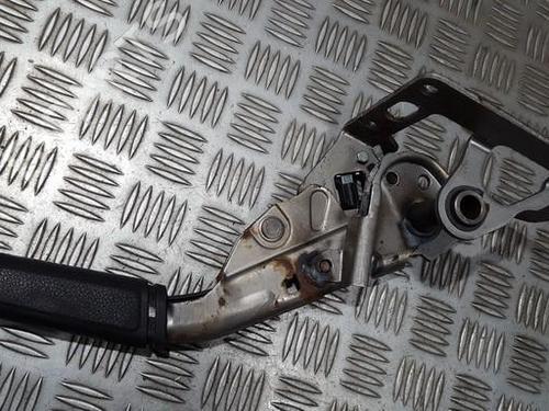Used Hand brake Hand brake FORD FOCUS II (DA_, HCP, DP) 1.8 TDCi (115 hp) 35704419 35704419