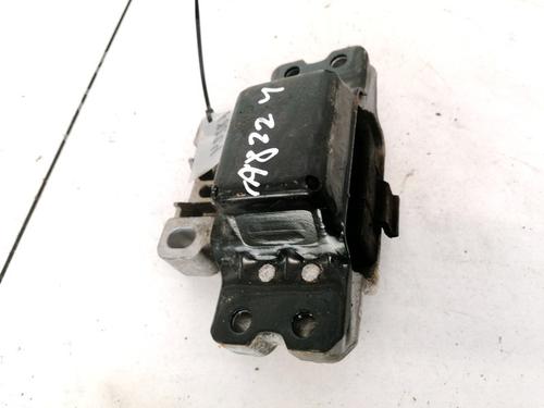 Used Engine mount Engine mount VW GOLF V (1K1) 1.4 16V (75 hp) 32911752 32911752