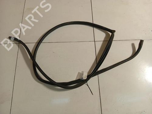 Gummiliste Gummiliste CHEVROLET CAPTIVA (C100, C140) 2.4 (136 hp) 39231782 39231782