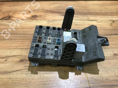 Used Fuse box Fuse box RENAULT LAGUNA I (B56_, 556_) 1.6 16V (B568, B561) (107 hp) 33485619 33485619