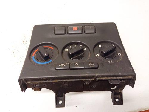 Used Climate control Climate control OPEL ZAFIRA A MPV (T98) 2.0 DTI 16V (F75) (101 hp) 34797478 34797478