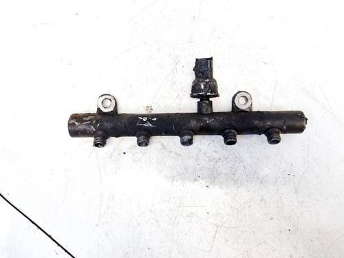 Used Injection rail Injection rail VOLVO V50 (545) 2.0 D (136 hp) 35284986 35284986