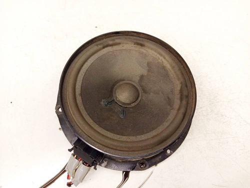 speaker-skoda-superb-i-3u4-2001-2002-2003-2004-2005-2006-2007-2008-34176914 main image