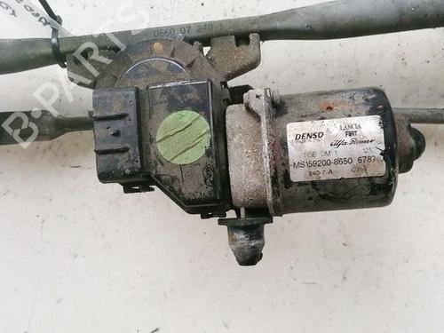 Used Front wiper motor Front wiper motor FIAT BRAVO II (198_) 1.9 D Multijet (198AXB1A) (120 hp) 35615896 35615896