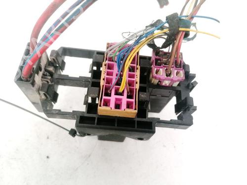 Fuse box AUDI A6 C4 (4A2) 2.5 TDI | BP32910481E1 - Image 3