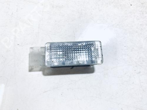 interior-roof-light-porsche-cayenne-9pa-2002-2003-2004-2005-2006-2007-2008-2009-2010-35644315 main image