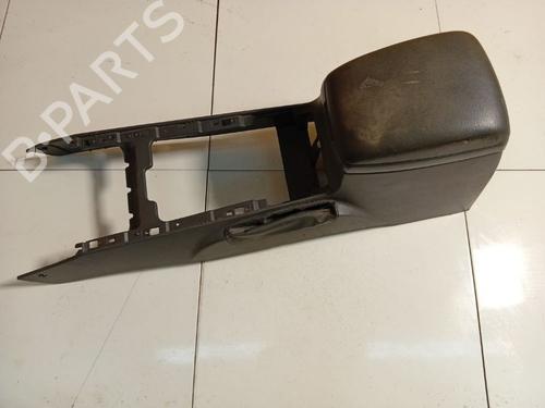 Used Armrest / Center console Armrest / Center console 34778268 34778268