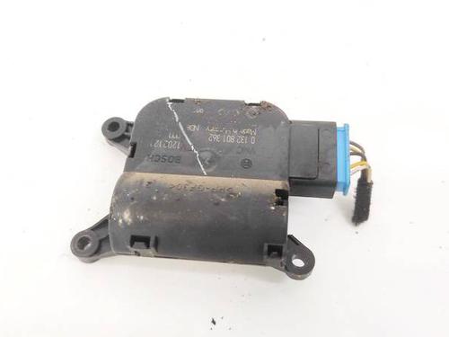 Used Electronic module SKODA YETI (5L) 1.4 TSI (122 hp) 32959901