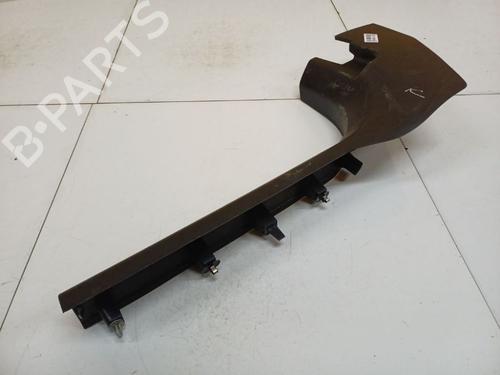 step-chevrolet-cruze-hatchback-j305-2010-40028659 main image