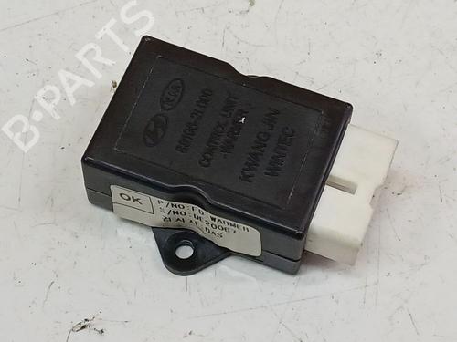 Used Electronic module HYUNDAI i30 (FD) 1.6 CRDi (90 hp) 32543084