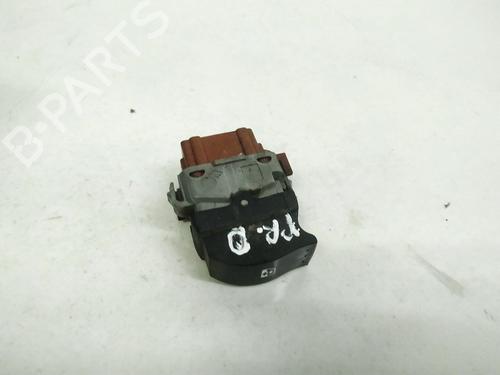 Used Switch Switch RENAULT SCÉNIC II (JM0/1_) 1.5 dCi (JM02, JM13) (101 hp) 32906729 32906729