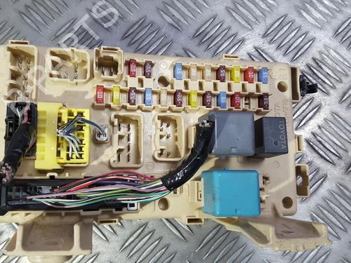 Used Fuse box Fuse box TOYOTA AVENSIS (_T25_) 1.8 VVT-i (ZZT251_, ZZT251R) (129 hp) 33496419 33496419