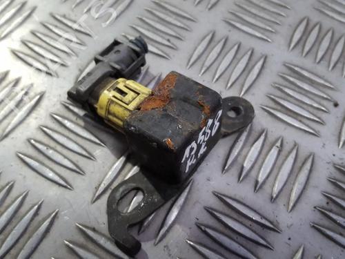 Used Electronic module Electronic module TOYOTA COROLLA Saloon (_E12_) 1.4 VVT-i (ZZE120_, ZZE120R) (97 hp) 33494038 33494038