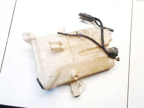 Used Windscreen washer tank Windscreen washer tank TOYOTA PREVIA II (_R3_) 2.0 D-4D (CLR30_, CLR30R) (116 hp) 35393739 35393739