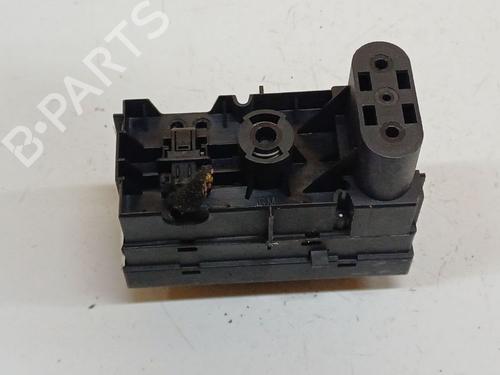 Switch OPEL MERIVA A MPV (X03) 1.6 (E75) | BP38946480I30 - Image 3