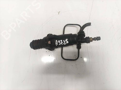 Used Clutch slave cylinder Clutch slave cylinder CITROËN C5 I (DC_) 2.2 HDi (DC4HXB, DC4HXE) (133 hp) 35142975 35142975