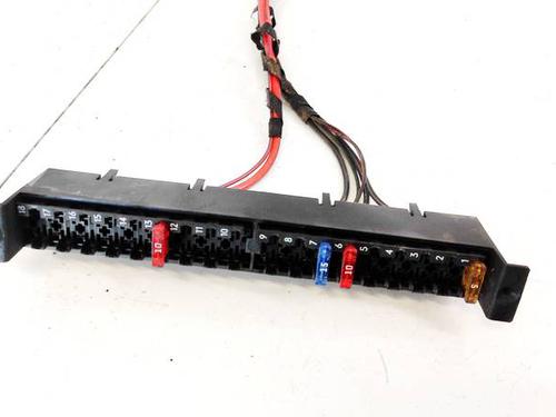 Used Fuse box Fuse box VW CRAFTER 30-35 Bus (2E_) 2.5 TDI (136 hp) 32942032 32942032