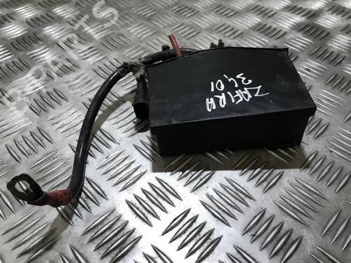 fuse-box-opel-zafira-a-mpv-t98-1999-2000-2001-2002-2003-2004-2005-2006-33493350 main image