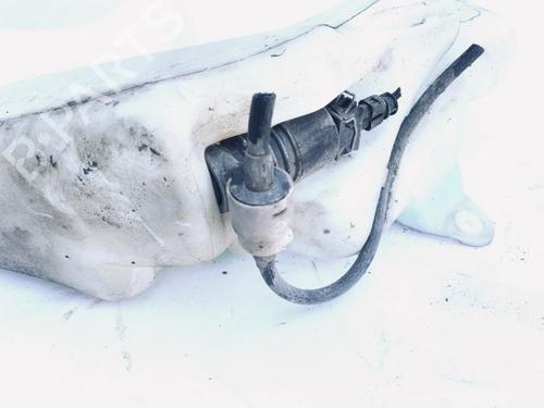 Used Washer pump Washer pump 35610889 35610889
