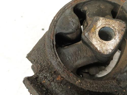 Engine mount CHEVROLET CAPTIVA (C100, C140) 2.0 D 4WD | BP32572023M89