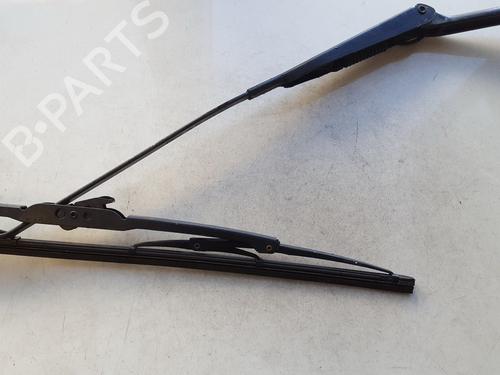 Used Front windshield wiper arm Front windshield wiper arm OPEL VECTRA B Estate (J96) 2.0 DTI 16V (F35) (101 hp) 33517024 33517024
