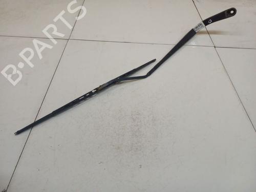 front-windshield-wiper-arm-opel-insignia-a-g09-2008-2009-2010-2011-2012-2013-2014-2015-2016-2017-36690589 main image
