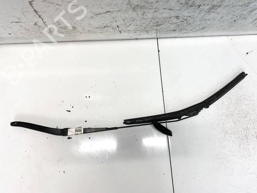 Used Front windshield wiper arm Front windshield wiper arm FIAT STILO (192_) 2.4 20V (192_XD1A, 192AXD12) (170 hp) 32588108 32588108