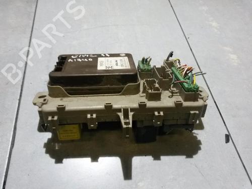 Used Fuse box Fuse box HONDA CIVIC VI Hatchback (EJ, EK) 1.6 (120 hp) 33490309 33490309