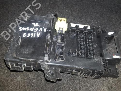 Used Fuse box Fuse box TOYOTA AVENSIS (_T22_) 1.8 i (AT221_, AT221R) (110 hp) 33479692 33479692
