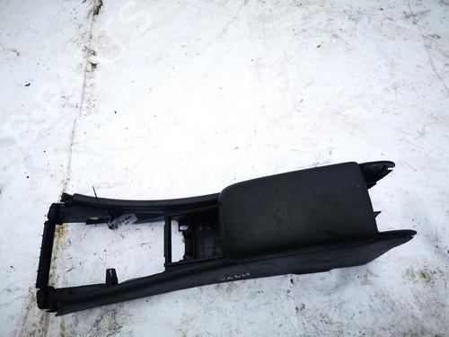 Used Armrest / Center console Armrest / Center console MERCEDES-BENZ C-CLASS (W203) C 220 CDI (203.006, 203.008) (143 hp) 35436650 35436650