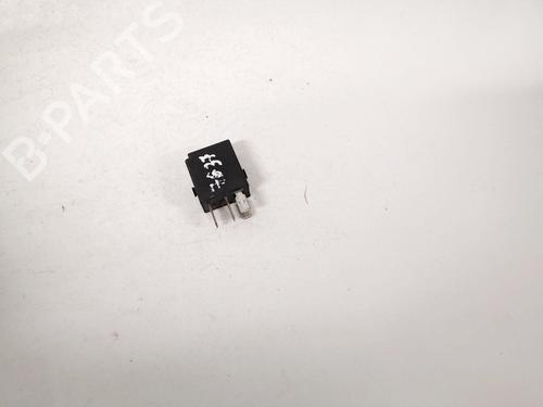 Electronic sensor MERCEDES-BENZ C-CLASS (W203) C 220 CDI (203.006, 203.008) | BP32892440M84 - Image 2