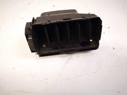 Used Air vent Air vent VW BORA I (1J2) 1.9 TDI (101 hp) 32548284 32548284