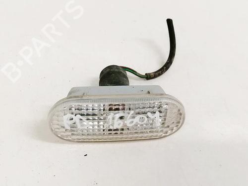 Used Right side indicator Right side indicator VW PASSAT B5 Variant (3B5) 1.9 TDI (110 hp) 35553744 35553744