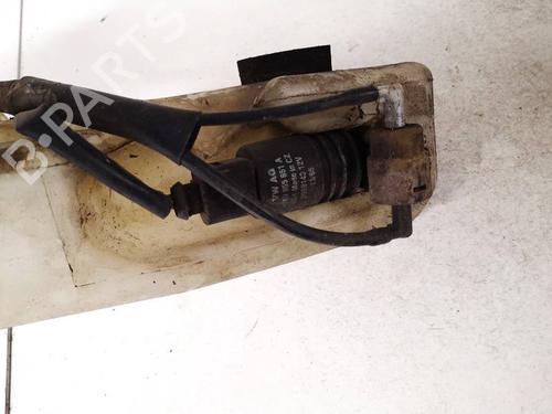 Used Washer pump Washer pump VW POLO IV (9N_, 9A_) 1.2 (54 hp) 35361617 35361617