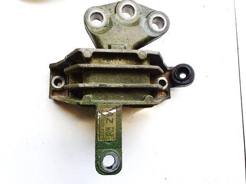 Used Engine mount Engine mount OPEL INSIGNIA A (G09) 2.0 CDTI (68) (131 hp) 40029438 40029438