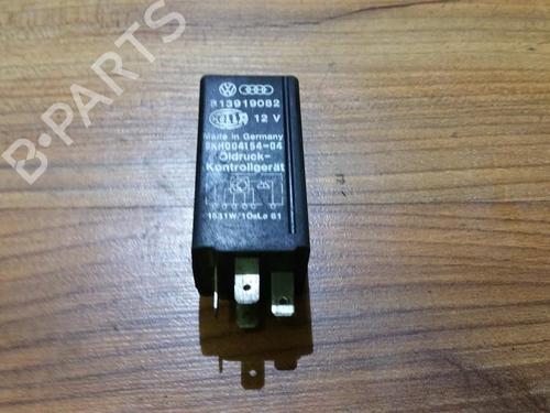 Used Electronic sensor Electronic sensor AUDI 80 B3 Saloon (893, 894, 8A2) 1.6 (70 hp) 33518585 33518585