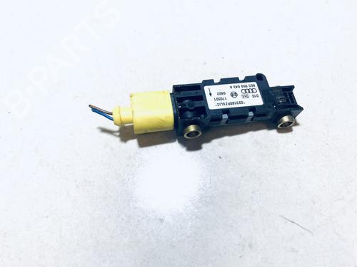 electronic-module-audi-a4-b6-8e2-2000-2001-2002-2003-2004-2005-33084343 main image