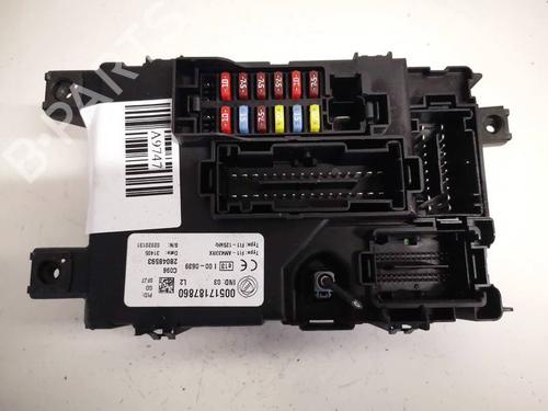 Used Fuse box FIAT PUNTO EVO (199_) 1.3 D Multijet (199AXD1B, 199AXD1A, 199BXD1B, 199BXD1A,... (90 hp) 32615099