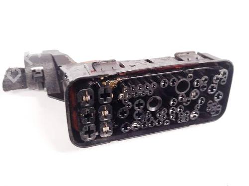 Used Fuse box Fuse box OPEL ASTRA H (A04) 1.6 (L48) (116 hp) 33613087 33613087