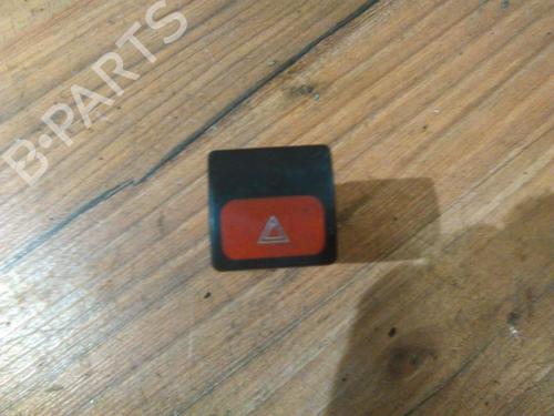 Used Warning switch Warning switch CITROËN XANTIA (X1_, X2_) 2.0 HDI 109 (109 hp) 35652606 35652606