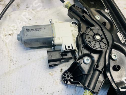 Used Right front window motor Right front window motor 35541796 35541796