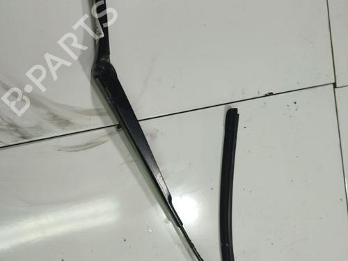 Used Front windshield wiper arm Front windshield wiper arm VW POLO V (6R1, 6C1) 1.2 TDI (75 hp) 33683118 33683118