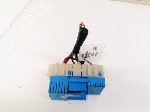 fuse-box-volvo-s80-ii-124-2006-2007-2008-2009-2010-2011-2012-2013-2014-2015-2016-32924914 main image