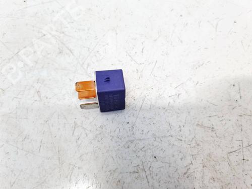 other-toyota-corolla-saloon-_e12_-2000-2001-2002-2003-2004-2005-2006-2007-2008-32581471 main image